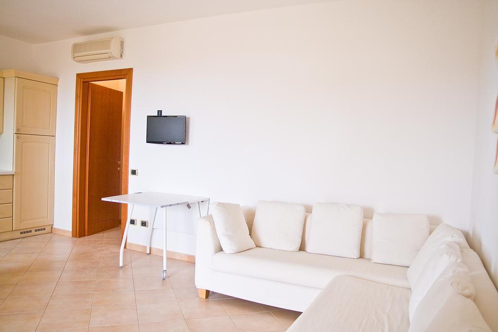 Apartamento I Mirti Di Porto Pozzo Exterior foto