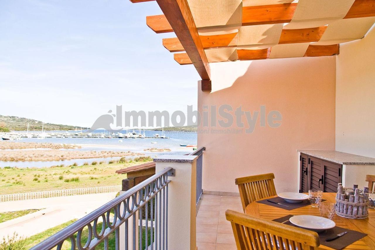 Apartamento I Mirti Di Porto Pozzo Exterior foto
