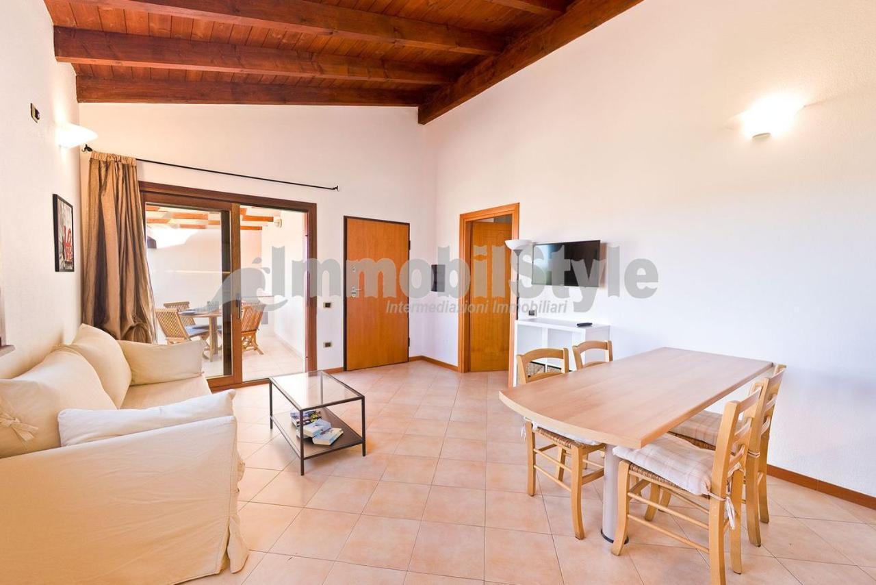 Apartamento I Mirti Di Porto Pozzo Exterior foto